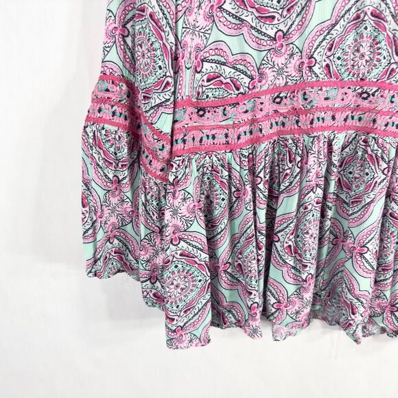 Crown Ivy Plus Size 0X Top Pink Green Peplum Hem Embroidered Bell Sleeves 1228 - Picture 4 of 9